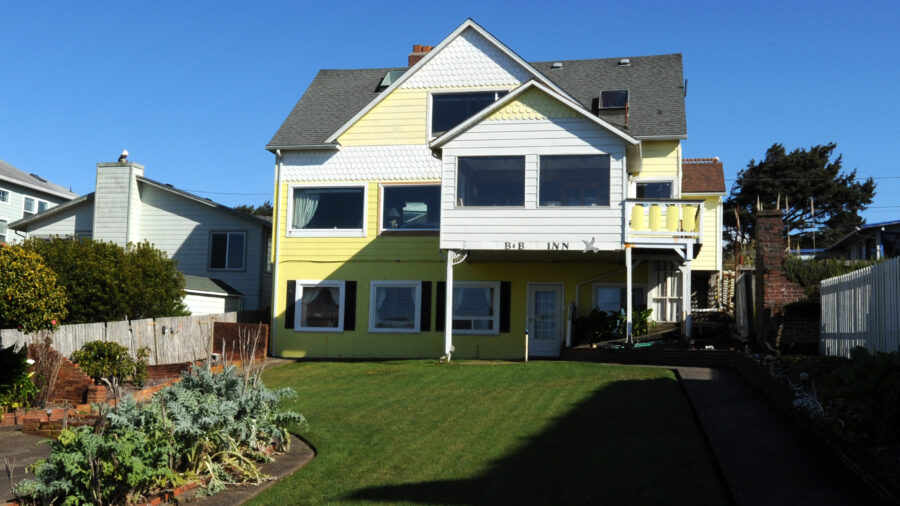 Brey House Bed And Breakfast Inn On The Oregon Coast